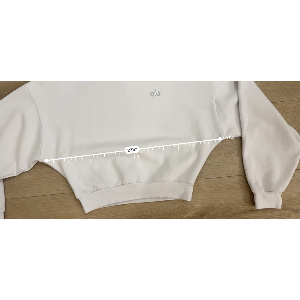 Alo Yoga Cropped Accolade Crewneck Sweatshirt White Size Medium - Picture 13 of 14